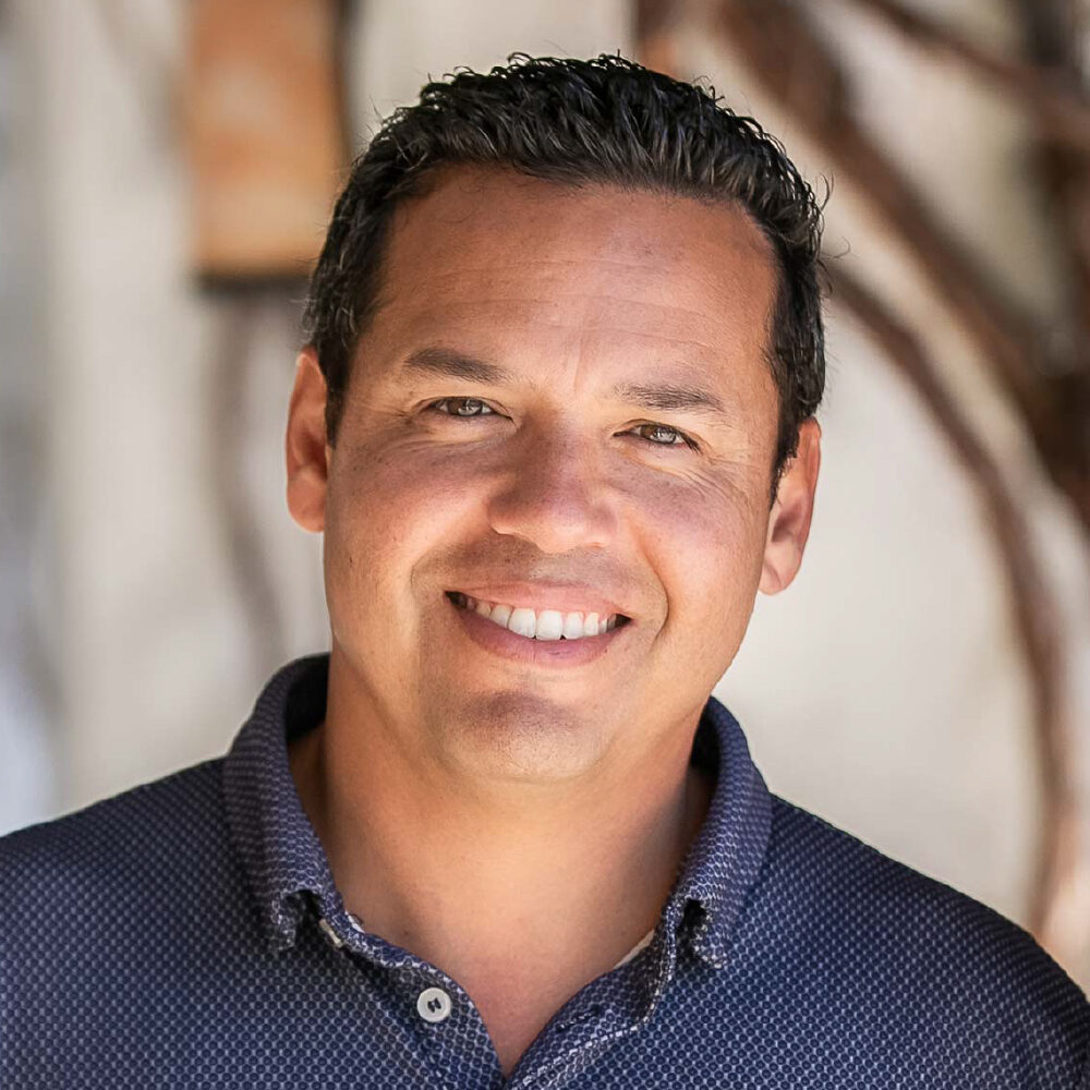 sergio-head shot-clr-webSquare sergio-head shot-clr-webSquare